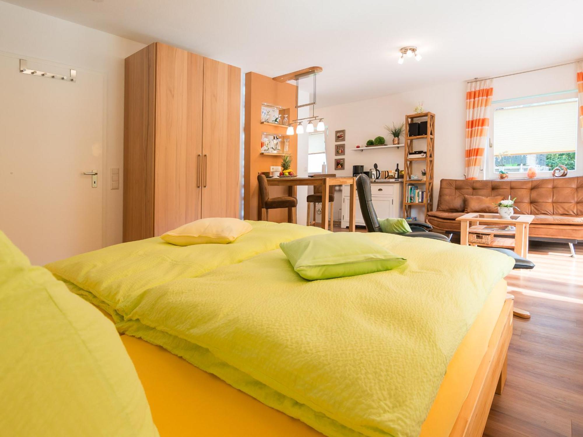 Ferienwohnung Sonnenschein Бад Хереналб Екстериор снимка